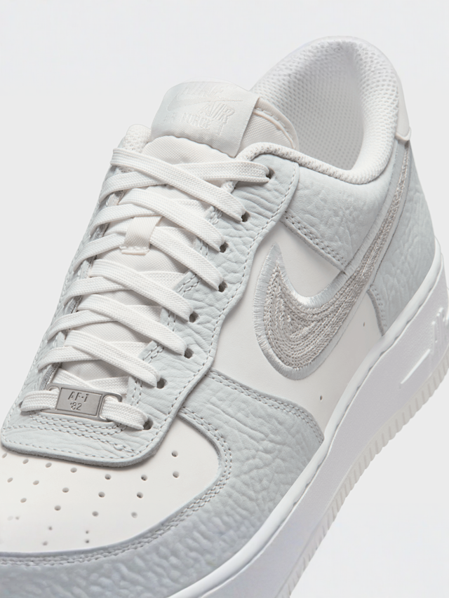 Nike, Air Force 1`07 LV8, wit, Afbeelding 7 van 8